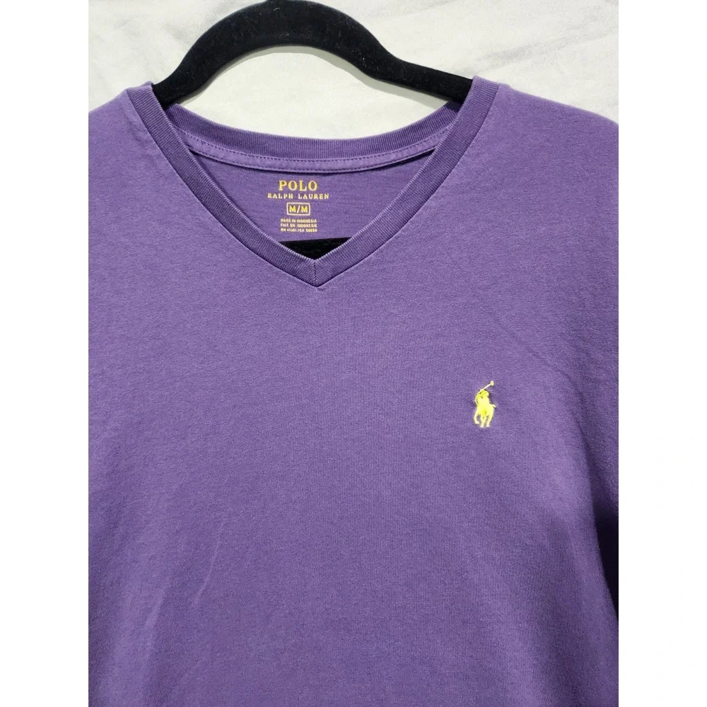 Polo Ralph Lauren Mens Purple V Neck T Shirt Yellow Pony Logo Size Medium Cotton